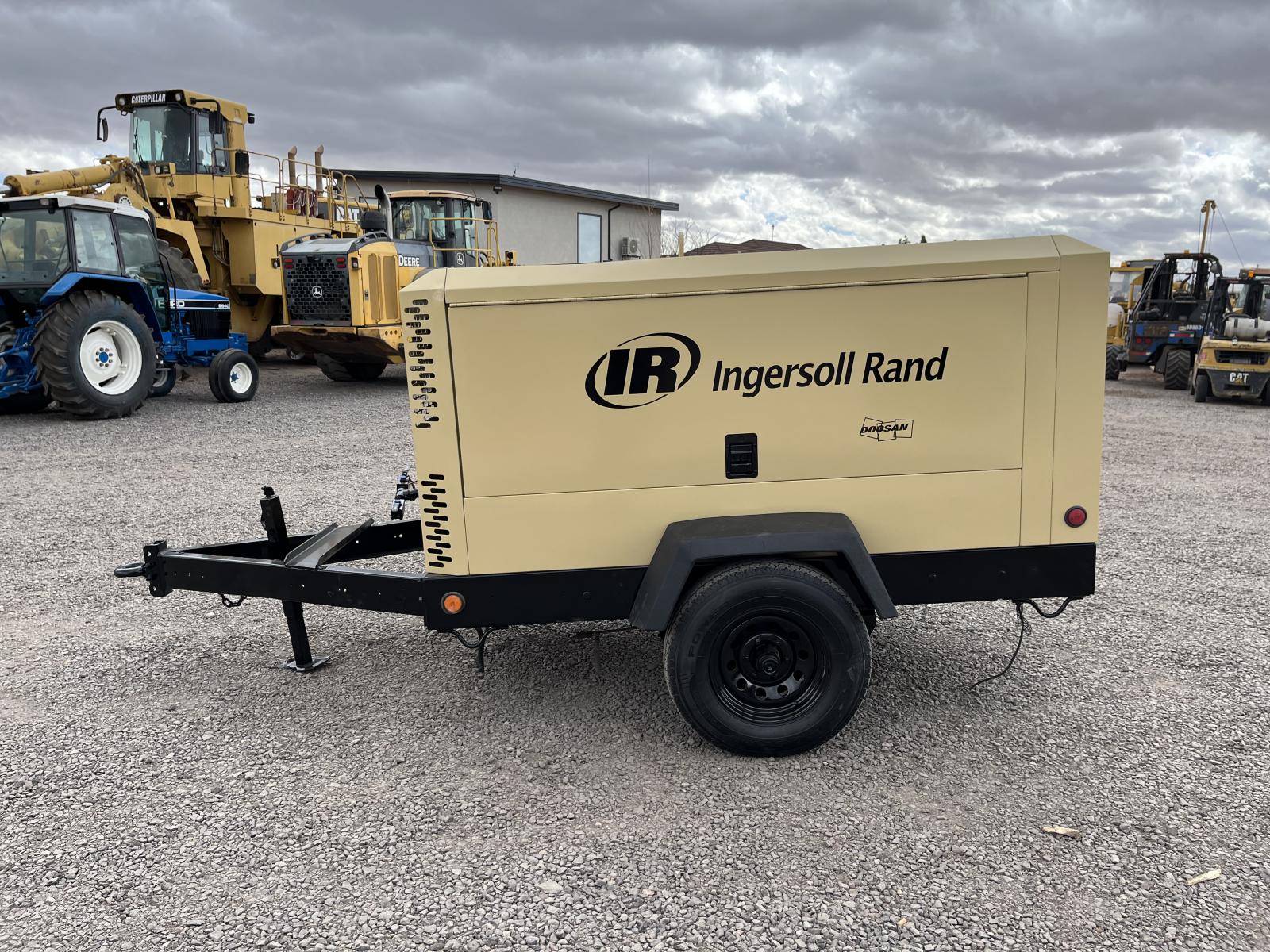 COMPRESORE INGERSOLL RAND XP375WJD-T3